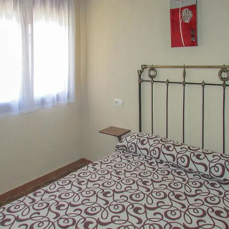 度假居 Four-bedroom Holiday In *