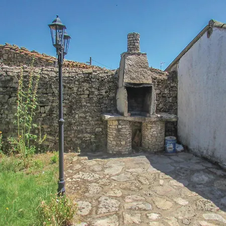 Four-bedroom Holiday In * La Zarza de Pumareda