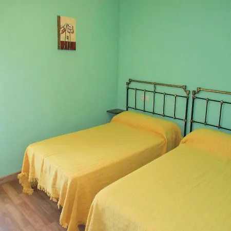 度假居 Four-bedroom Holiday In *