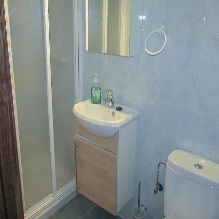 度假居 Four-bedroom Holiday In *